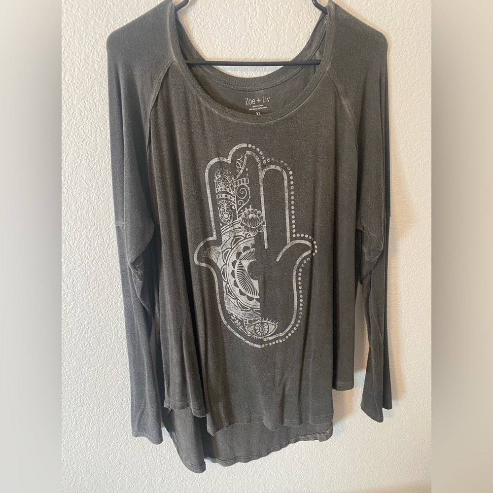 Lightweight long sleeve casual top
